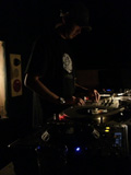 クラブ　DJ